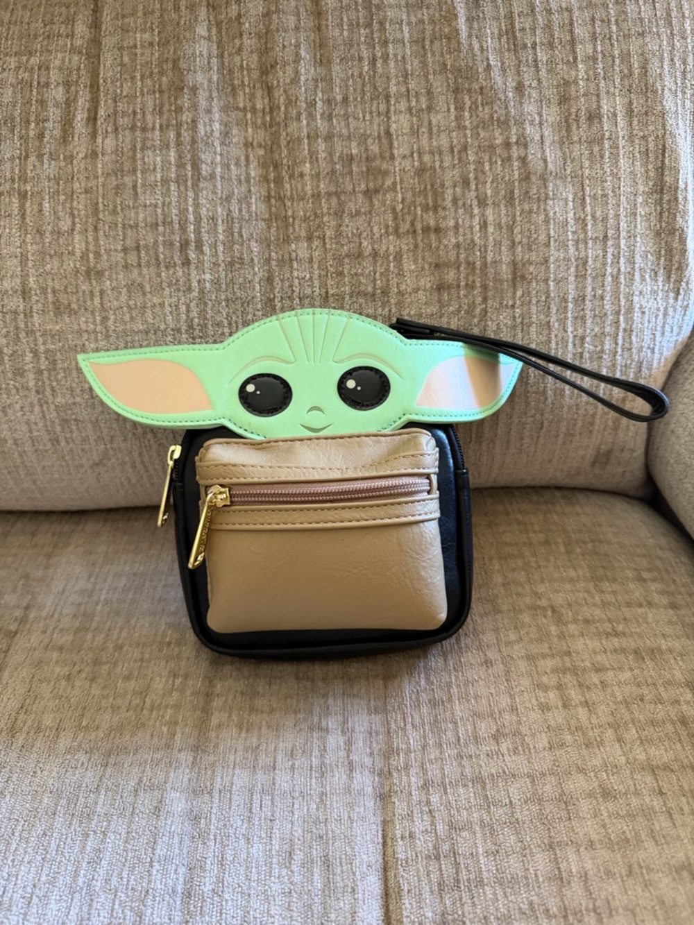 Disney Loungefly mini Baby Yoda wristlet in green brown